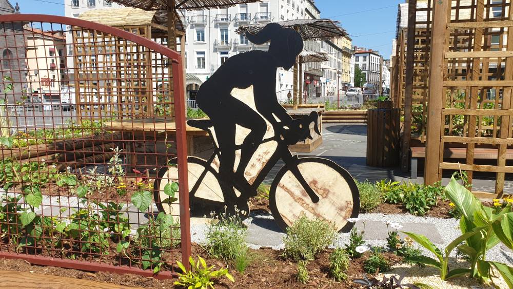 Jardin éphémère 2025 (2) place de jaude Photo 7 Jours à Clermont