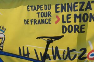 Banderole Tour de France 14 juillet / Photo 7 Jours à Clermont