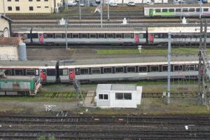 Trains Intercités SNCF à quai à Clermont Photo 7 Jours à Clermont