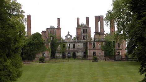 Domaine royal de Randan / Photo Gérard Ducher 20 06 -Wikipédia CC BY-SA 2.5