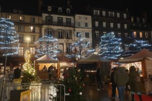 Marché de Noël, place de la Victoire Photo 7 Jours à Clermont