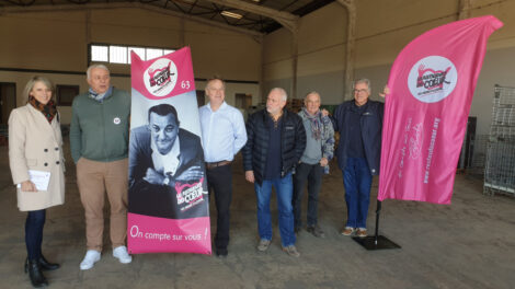 Les permanents des restos dans le nouvel entrepôt Photo 7 Jours à Clermont