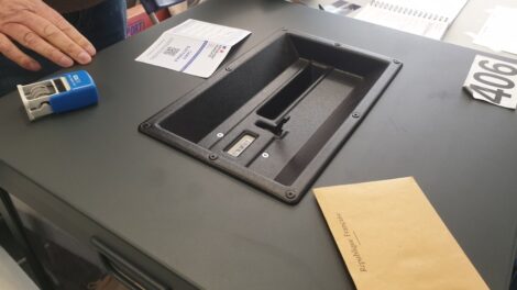 Urne et bureau de vote, pour un second tour de scrutin pour 5 communes de la métropole clermontoise / Photo 7 Jours à Clermont
