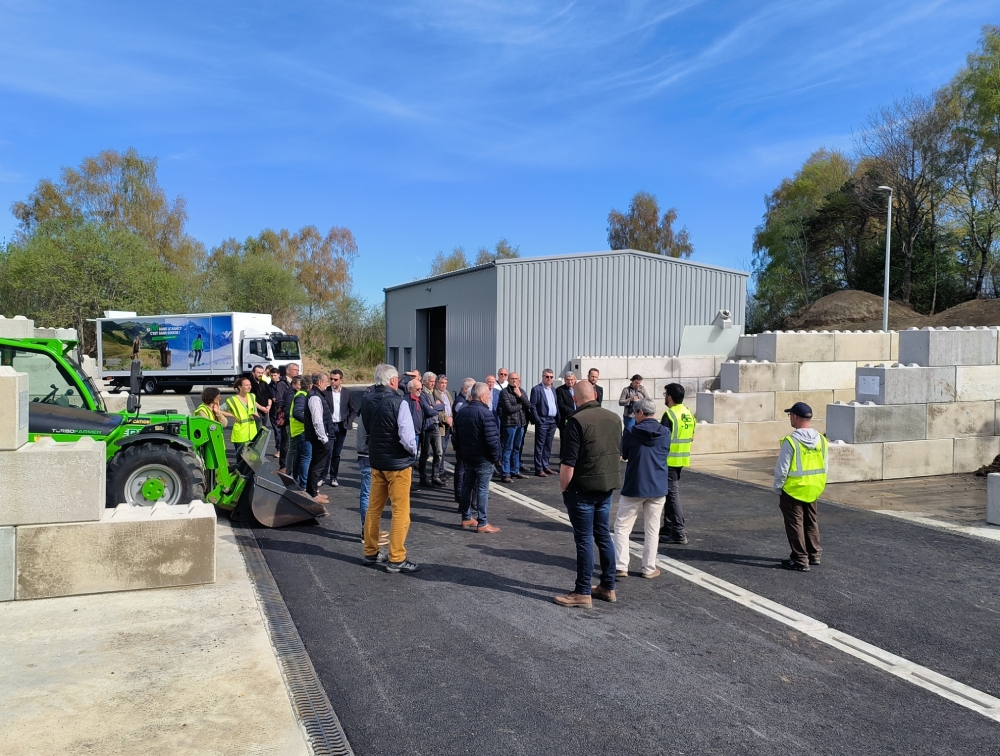 Inauguration de la plateforme de Saint Seauves Photo VALTOM
