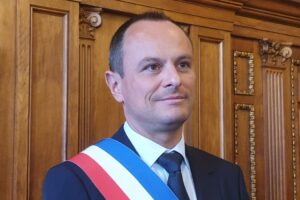 Julien Bony, maire de Clermont Photo 7 Jours à Clermont