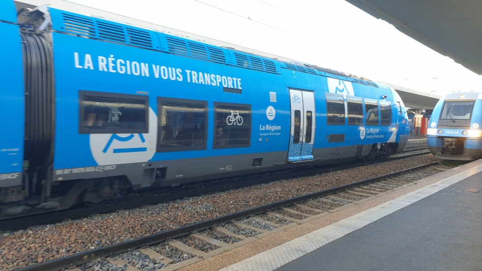 Train TER Clermont Issoire Photo 7 jours à Clermont