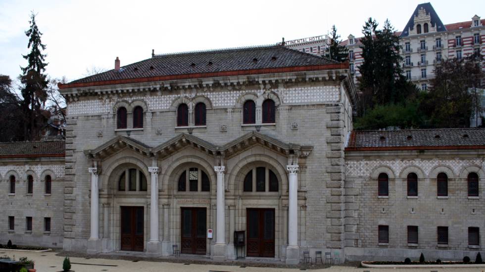 Les thermes de Chatel Guyon bientôt dans Des Racines et des Ailes / Photo Base Mérimée Ministère de la Culture