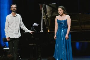 Duo piano-voix Louis Dechambre et Léontine Maridat-Zimmerlin Photo Yann Cabello