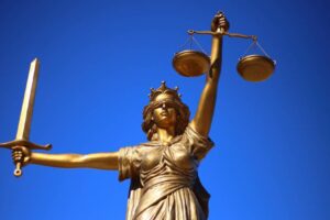 Justice Photo / William Cho