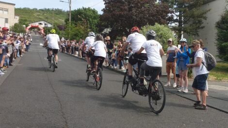 Trois tandems au départ de la Montée Infernale #3 / Photo 7 Jours à Clermont