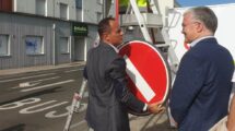 Julien Bony et François Merlet adjoint en charge des mobilités, rue de l'Oradou / Photo 7 Jours à Clermont