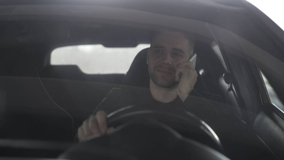 Téléphone au volant : Photo Silverkblack Pexels