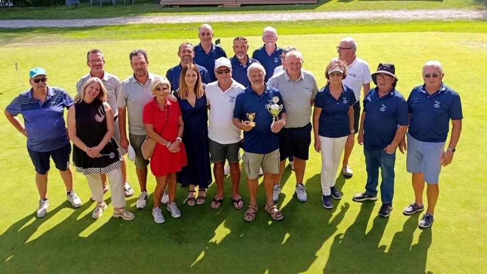 L'équipe championne de France photo Golf Val d'Auzon